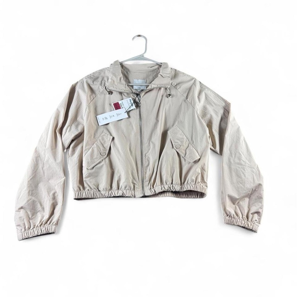 Love Tree Cropped Lightweight Rain resistant Jacket